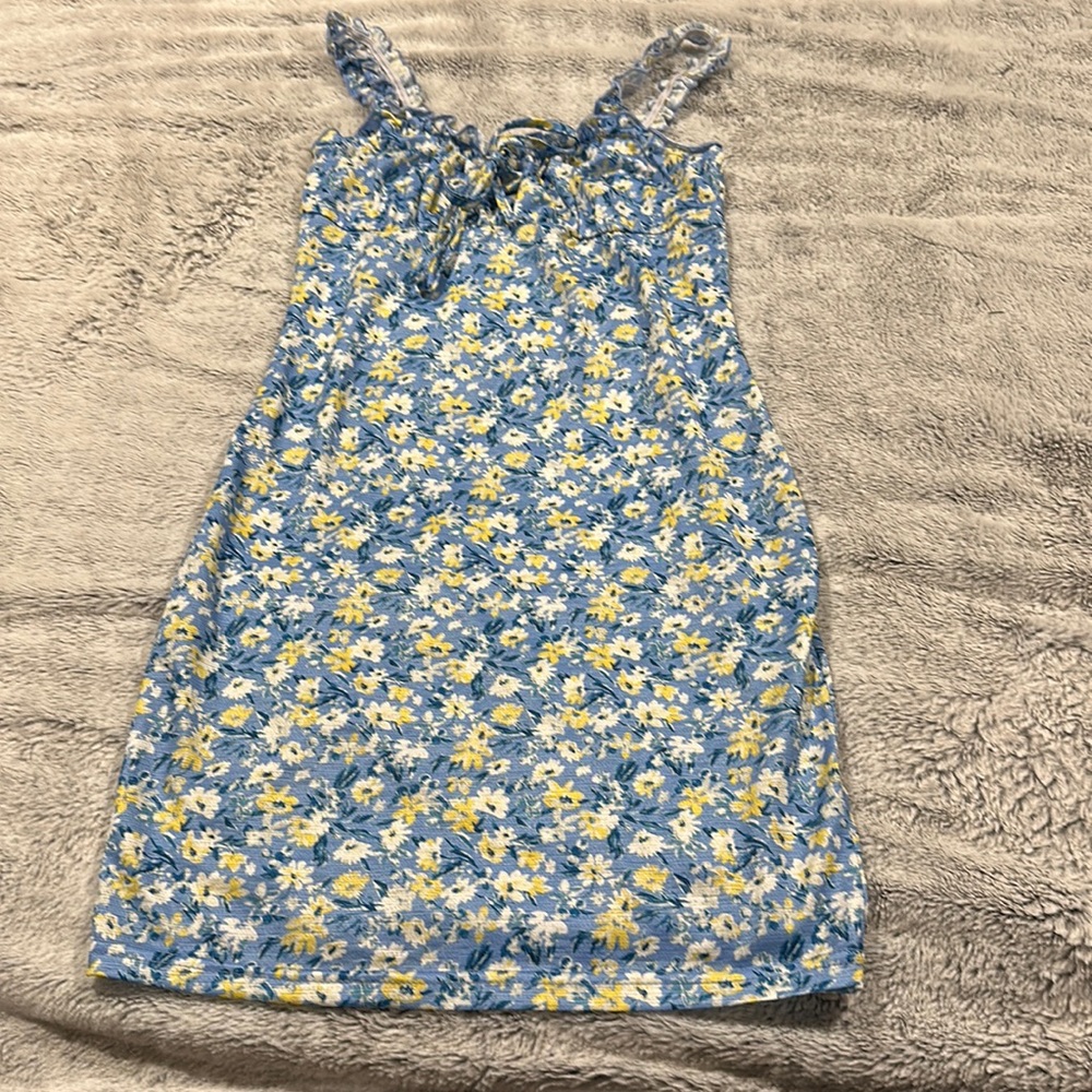 blue, yellow, and white floral bodycon dress